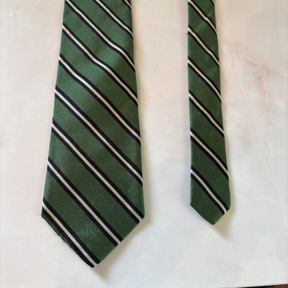 Briar England Necktie Silk Green Navy Stripe Preppy Furman’s‎ Michigan